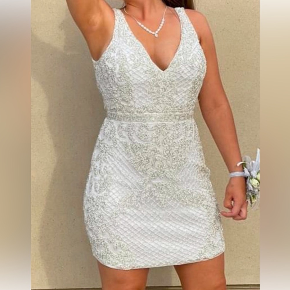 Homecoming / Wedding Dress